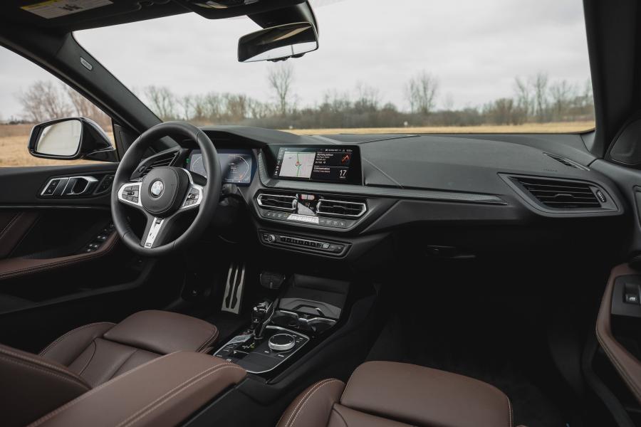 Торпедо BMW 228i xDrive Gran Coupe M Sport (F44) 2020 года  (NA) (фото 30 из 40)